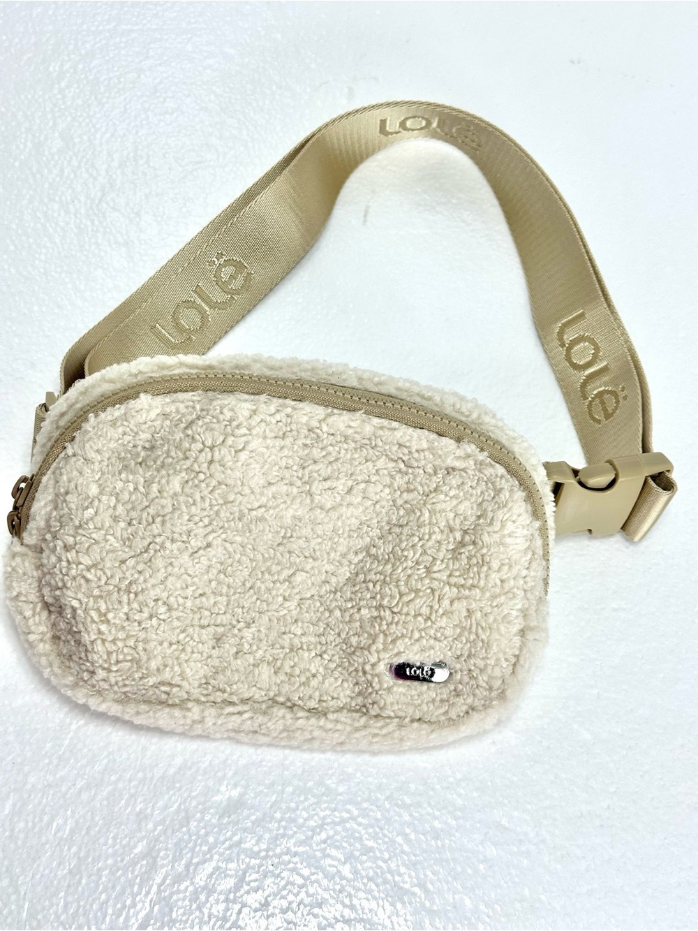 Lole Unisex Cream Fleece Sherpa Belt bag NWOT